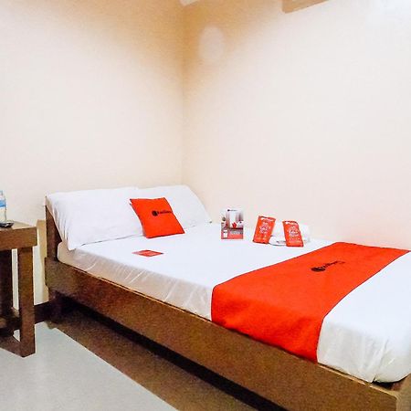 Reddoorz @ Pamaong Street Hotel Tagbilaran City Bagian luar foto